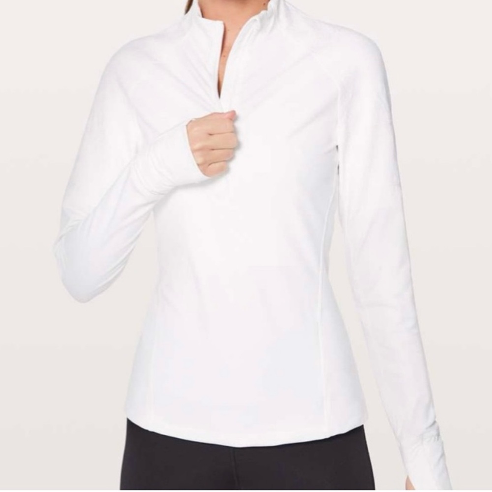 Lululemon Toasty Tech 1/2 Zip
White size 6